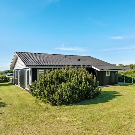 Amazing In Faaborg With Two Bedrooms And Wifi بيت للعطل Bøjden