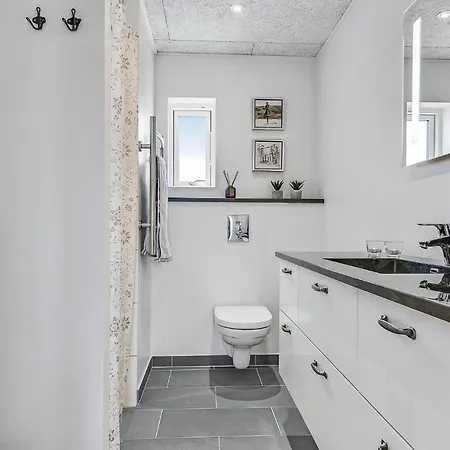 Amazing In Faaborg With Two Bedrooms And Wifi *