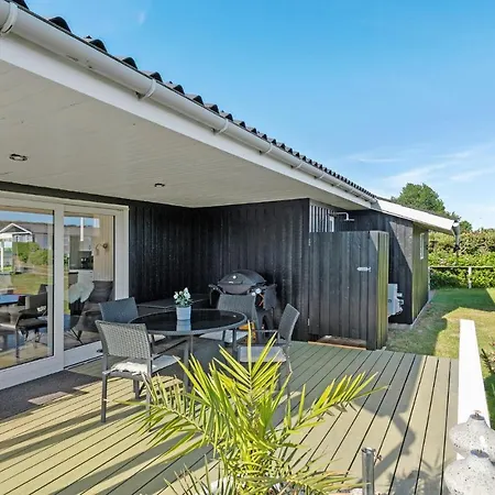 Amazing In Faaborg With Two Bedrooms And Wifi 度假居